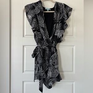 She + Sky Leaf Pattern Romper